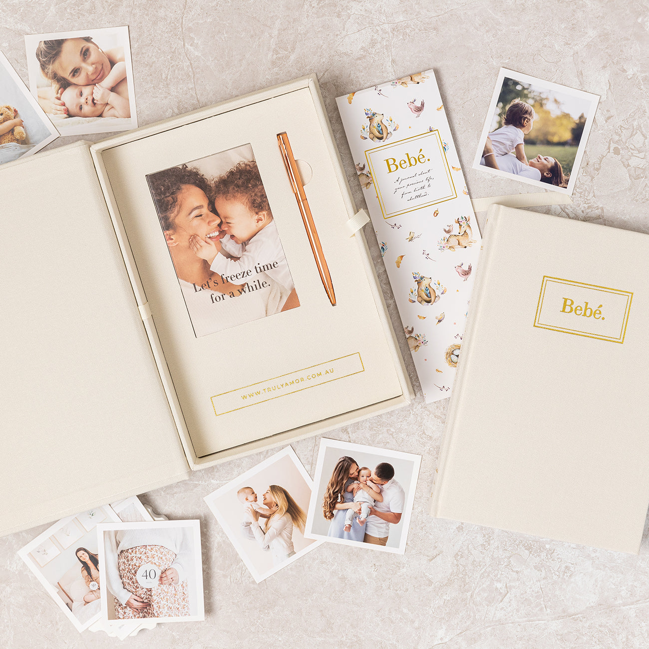 Truly Amor Bébé Baby Book