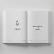 Truly Amor Bebè book family pages