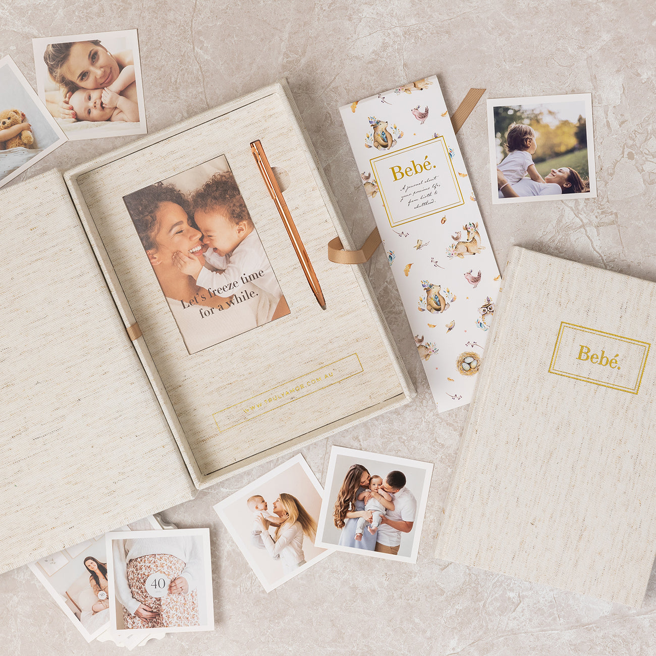 Bebé　Book　Baby　Keepsake　With　Box　And　Pen